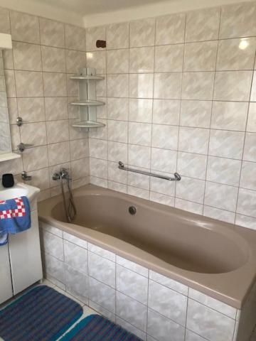 Apartman Skvela Nalada Vsemyslice Exterior foto